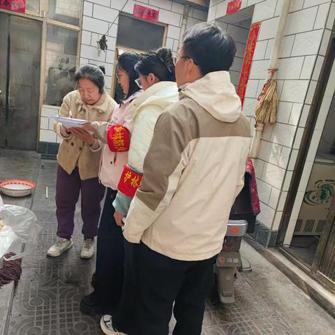 筑牢防火安全线 守护绿色家园——东关社区护林防火宣传在行动