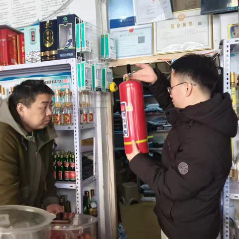 筑牢安全防线，守护邻里平安——社区消防安全排查工作纪实