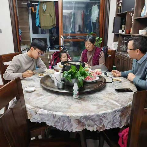 2023级运动训练班情暖冬至德育教育