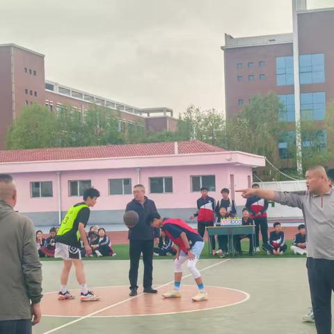激情五月，篮动青春——米山中学篮球友谊赛