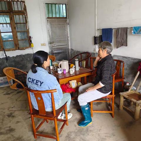 群联村新时代文明实践站：慰问困难群众，传递基层温暖