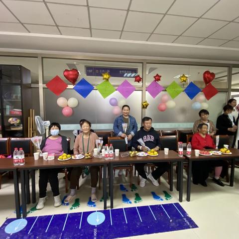 爱在重阳，情暖病房