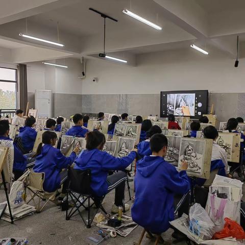 武汉育才美术高级中学问津校区－－高二7班第九周