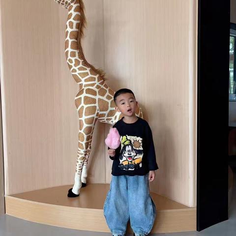 传承红色精神 讲好红色故事