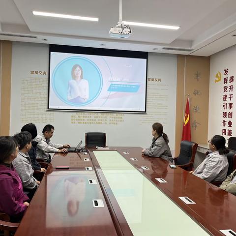 维护“她”权益，绽放“她”力量 电气队女职工普法宣传教育