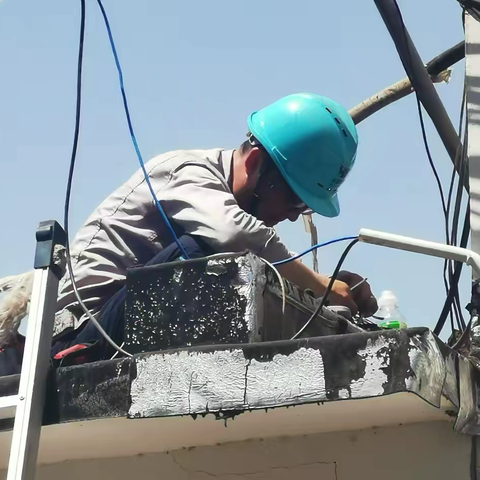 战高温 迅速恢复电话畅通