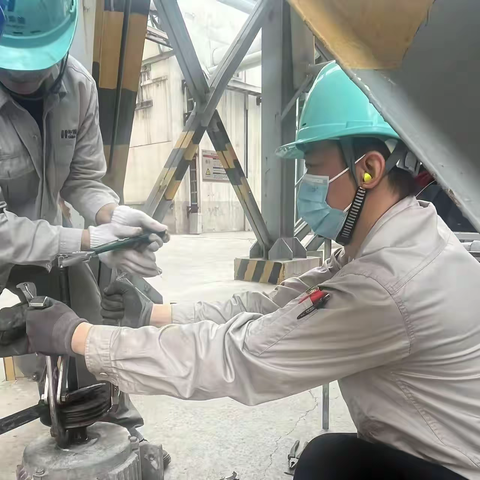 更换流化风机电机