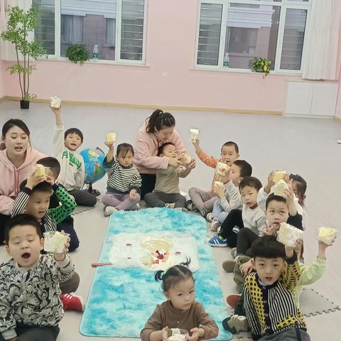 锦玺前程幼儿园 我们一起感恩与成长！