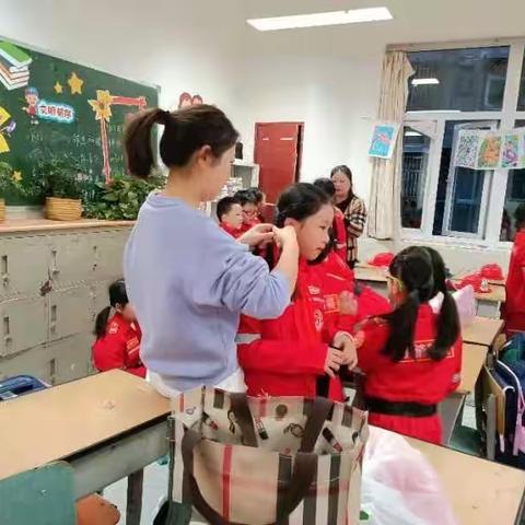 消防安全 人人有责                           （都江堰市奎光小学三四班）