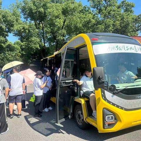 麓山国际G2307暑假实践活动—- 少年秀非遗 共享传承梦