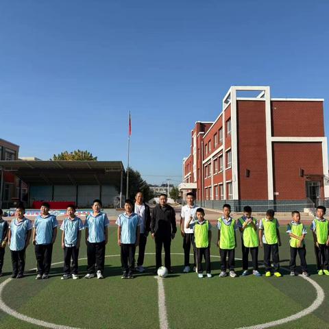 东官营镇中心小学足球联赛精彩瞬间回顾