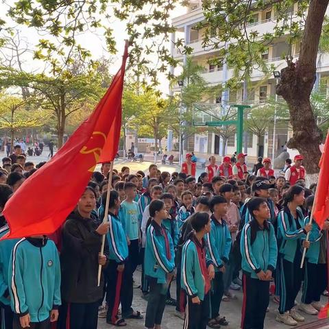 学雷锋·助人为乐我先行 ——2024 年春季学期昌江霸王岭学校清廉学校建设之学雷锋精神主题教育活动