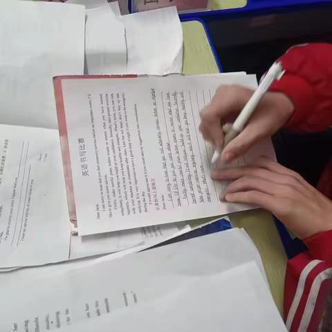 英语之行，始于书写 ——高一英语书法比赛