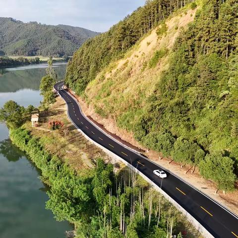 S308线三明市将乐县水南镇至南口镇路段“白改黑”项目主体顺利完工