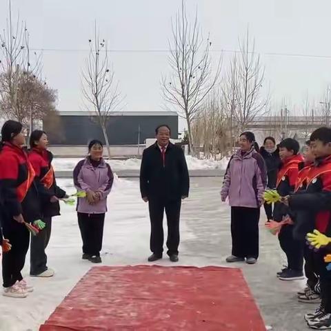 领导视察暖心怀 砥砺前行展未来 ——全国教育专家崔其升校长再次莅临我校巡导助力