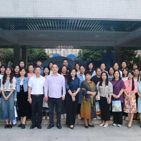 巧手绕千丝，星沙绽异彩———莞香文化金丝彩沙画特色成果参观交流活动