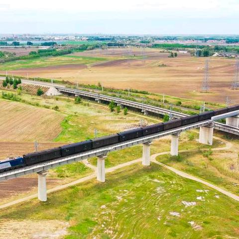 淮滨县思源实验学校（小学部） 爱路护路 从我做起！