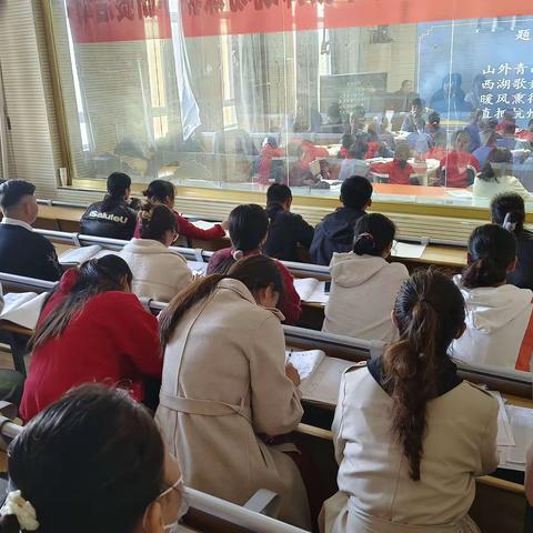 秋意浓浓，“研”途花开          ——丽水小学全体教师语文教研活动