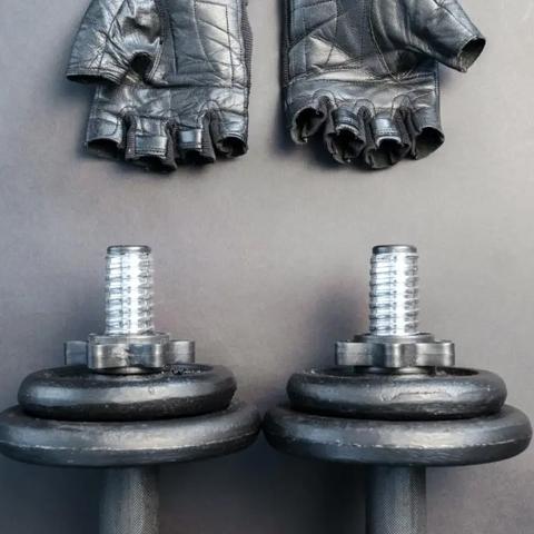 没睡饱＝白练了？！最被低估的训练关键：睡眠