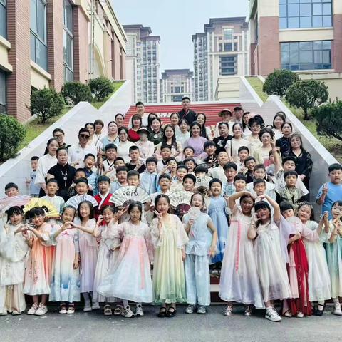童梦华服 粽夏安康—— 博雅培文汉服节