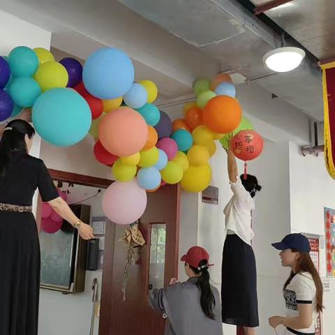 盛夏童话，按时长大                         一岁一礼，一寸欢喜