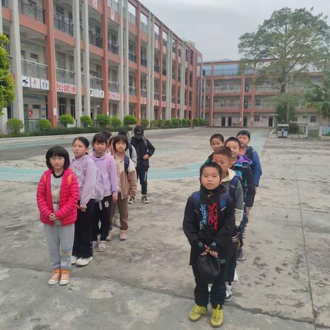 连城小学参加揭阳岐山安全教育研学活动