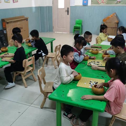 长虹童乐围棋班