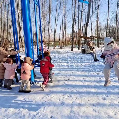 北研大自然幼儿园“邂逅冬雪，感受冰晶”线路课程                                 －－苗苗一班