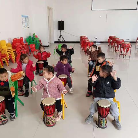 清河集幼儿园非洲鼓