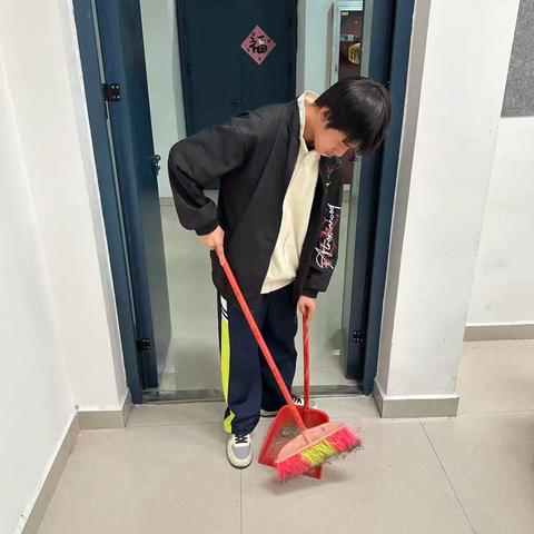 24旅游2班班级管理工作总结