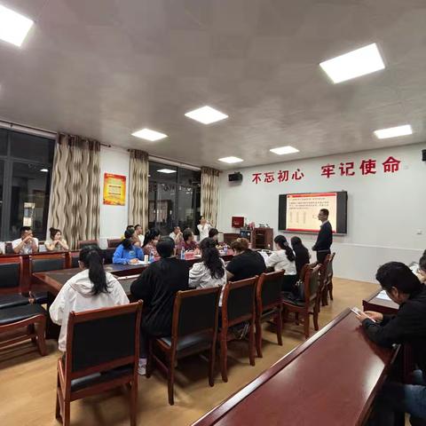 开题论证明方向，精耕思研促成长—2025年度海南省教育科学规划课题开题论证会
