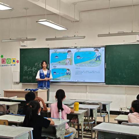 九所镇开展暑期防溺水安全教育宣传活动
