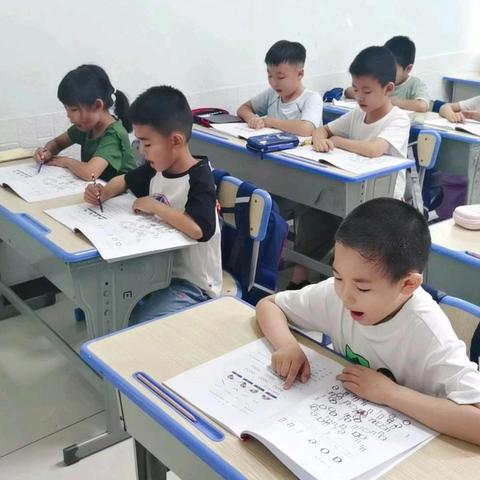 一周的幼小美好生活