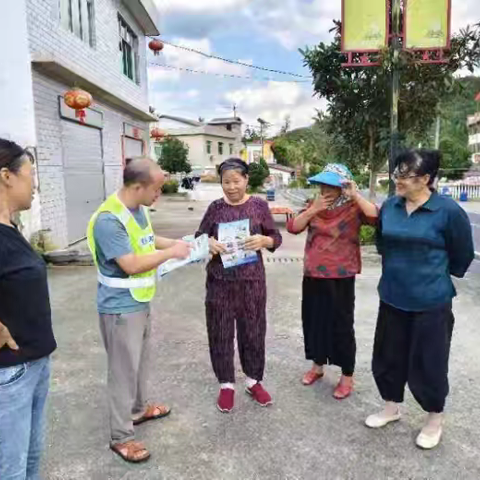 铜鼓县排埠镇：护路宣传“零距离”，携手护路筑平安