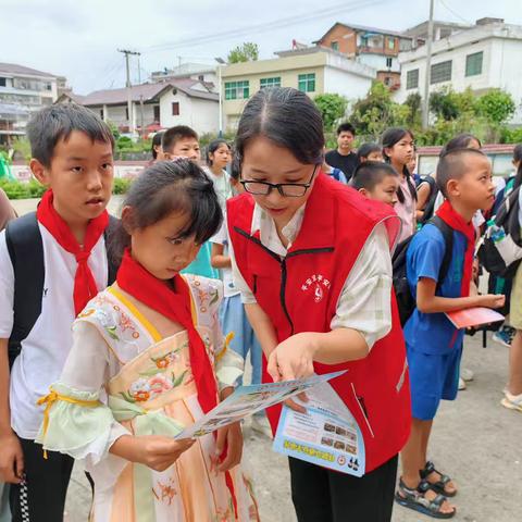 铜鼓县：安全宣传进校园，共同携手护平安