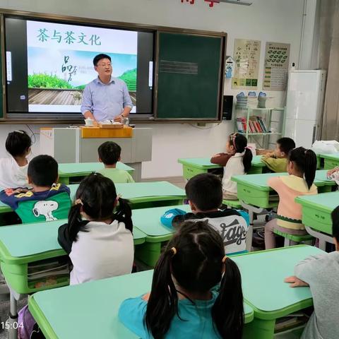 茶香润童心，香茗伴成长 ——海师附小一（6）向日葵🌻班茶文化社团活动