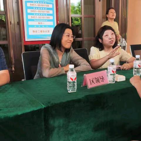 聚首社区话民生 热线帮您办实事——安埠街道办事处开展便民热线进社区活动