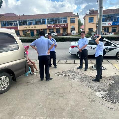 ［中国农业银行乳山市支行］遇到困难伸援手，金融服务有真情