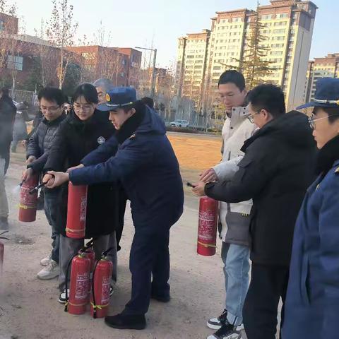 “全民消防 生命至上”----高桥消防所深入辖区校园开展消防安全培训活动