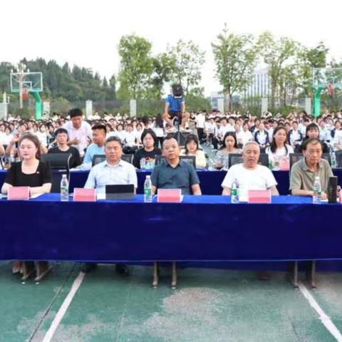 “童心飞扬 梦想起航”—河道明德幼儿园庆“六一”文艺汇演