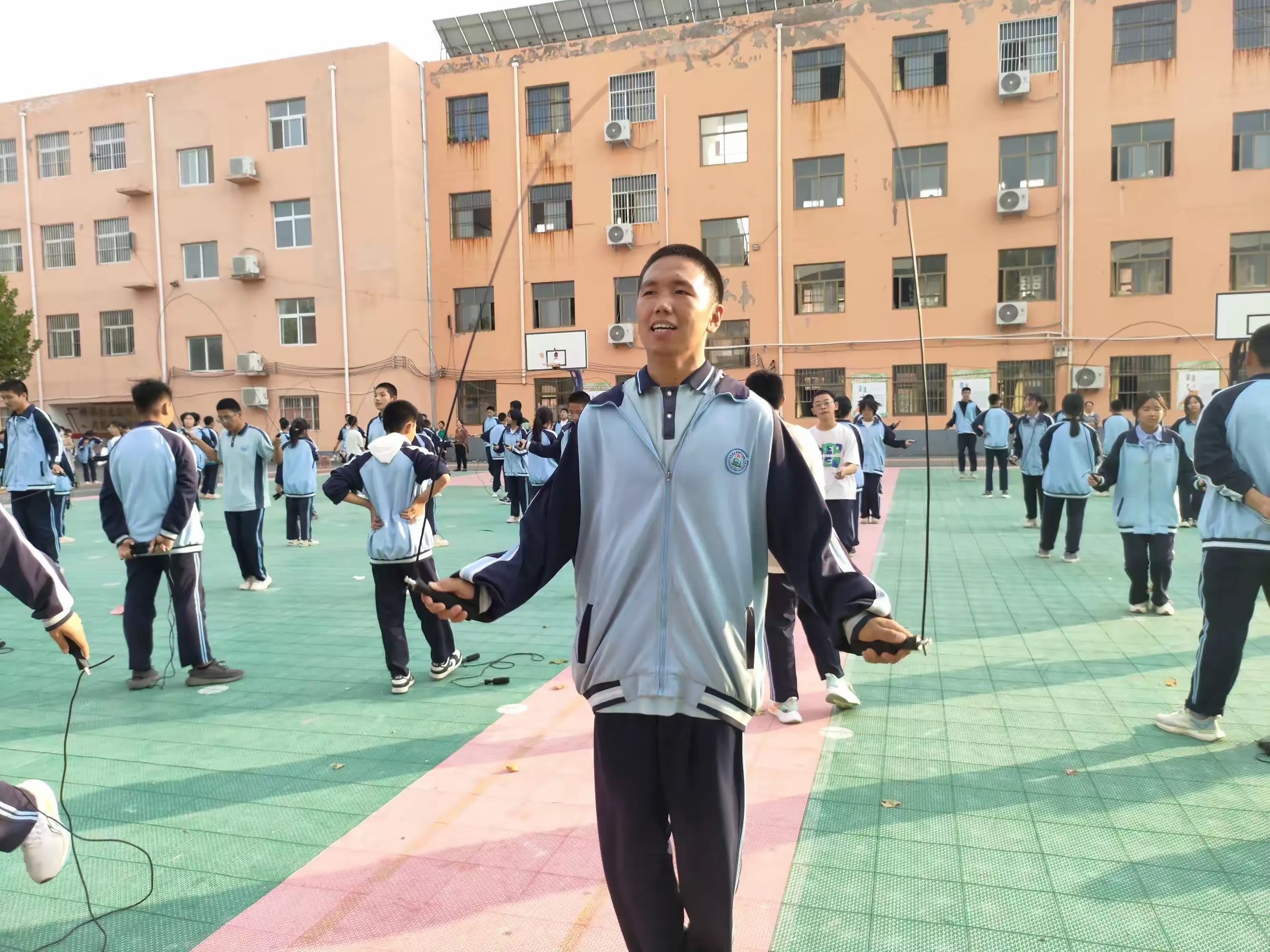 简篇-永和一中九年级学生——团体跳绳比赛