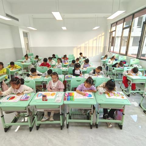 “绽放七彩童年，畅想艺术人生” ——驻马店市第二初级中学小学美术社团活动简报