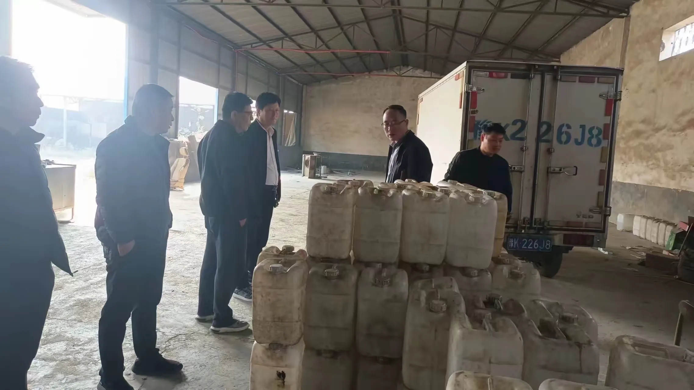 简篇-夏都街道宋庄社区开展冬季安全检查,深入推进主题教育建设