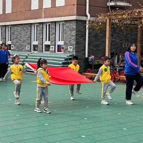 朝花幼儿园世华泊郡园｜秋季亲子运动会