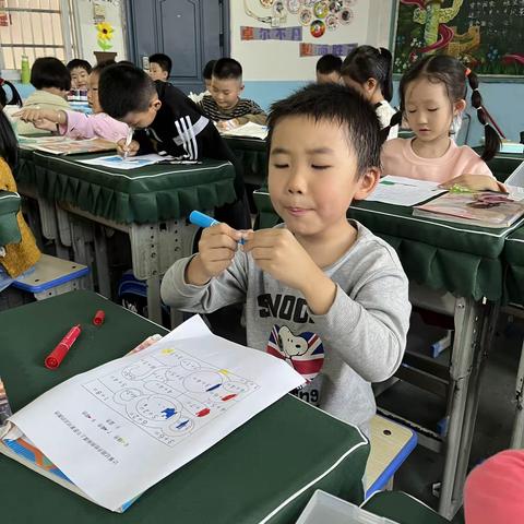 七彩动物  玩转数学 一起来围观北门小学一（5）班趣味数学成果