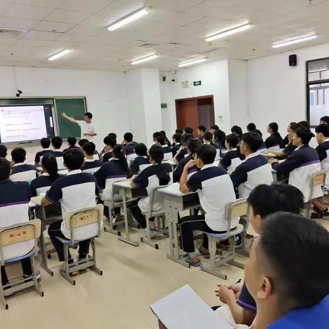 借信息技术之力，促数学认知深度生成