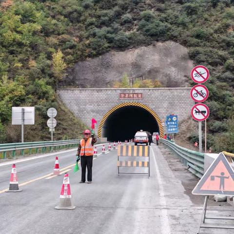 增设隧道照明设施，“点亮”安全之路 ——夏河公路段实施G568线隆果冈隧道照明设施增设工程顺利完工