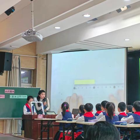 【研思同行 众行致远】——丰县实验小学二年级数学“卷入式”教研活动剪影