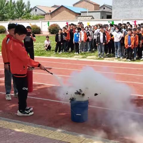 张营街道丽媛小学：512防灾减灾应急疏散演练活动