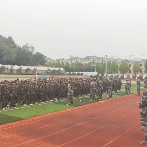 少年强则国强——淅川县第一小学教育集团铁庙校区国防教育纪实